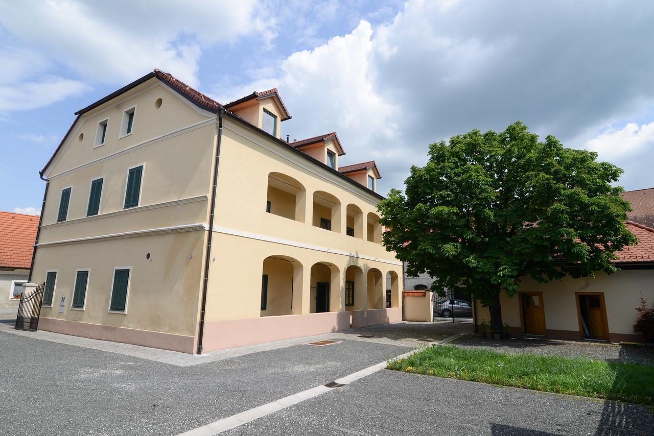 B&B Castanea Kostanjevica na Krki Bagian luar foto